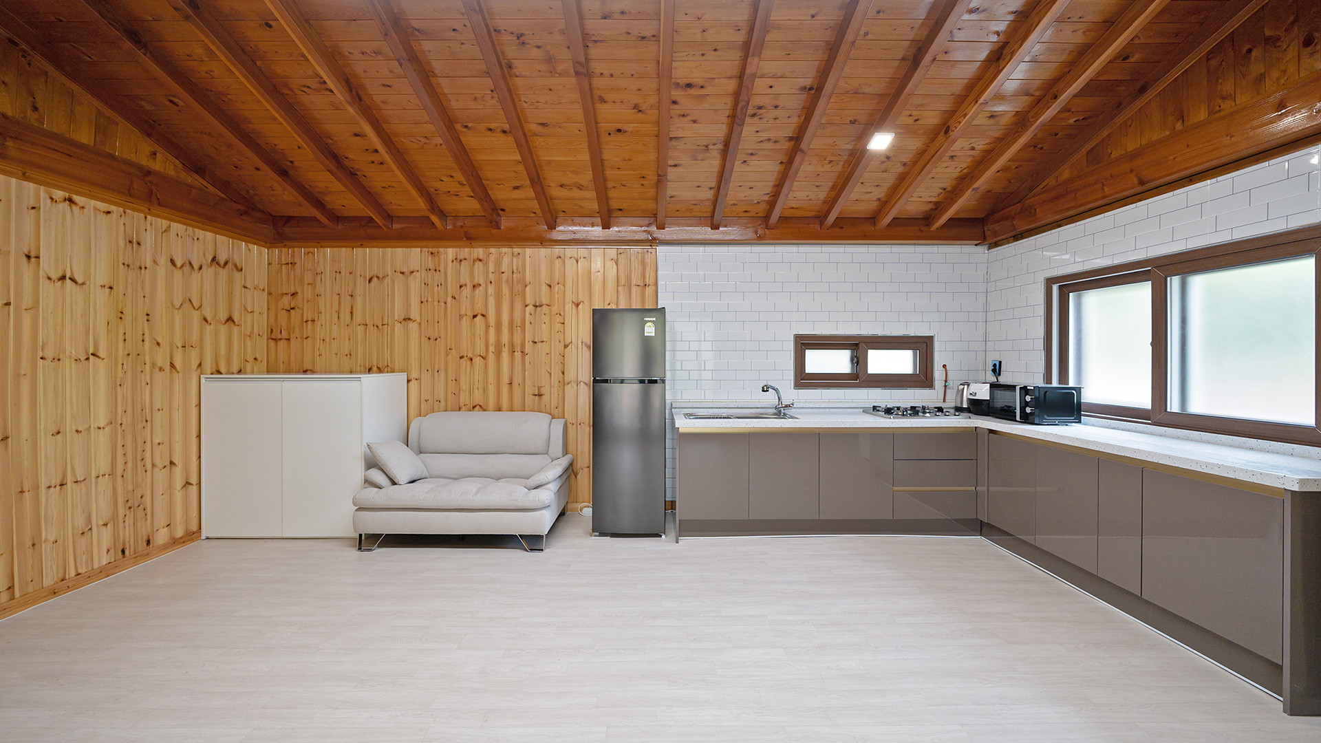 슬라이드 이미지2