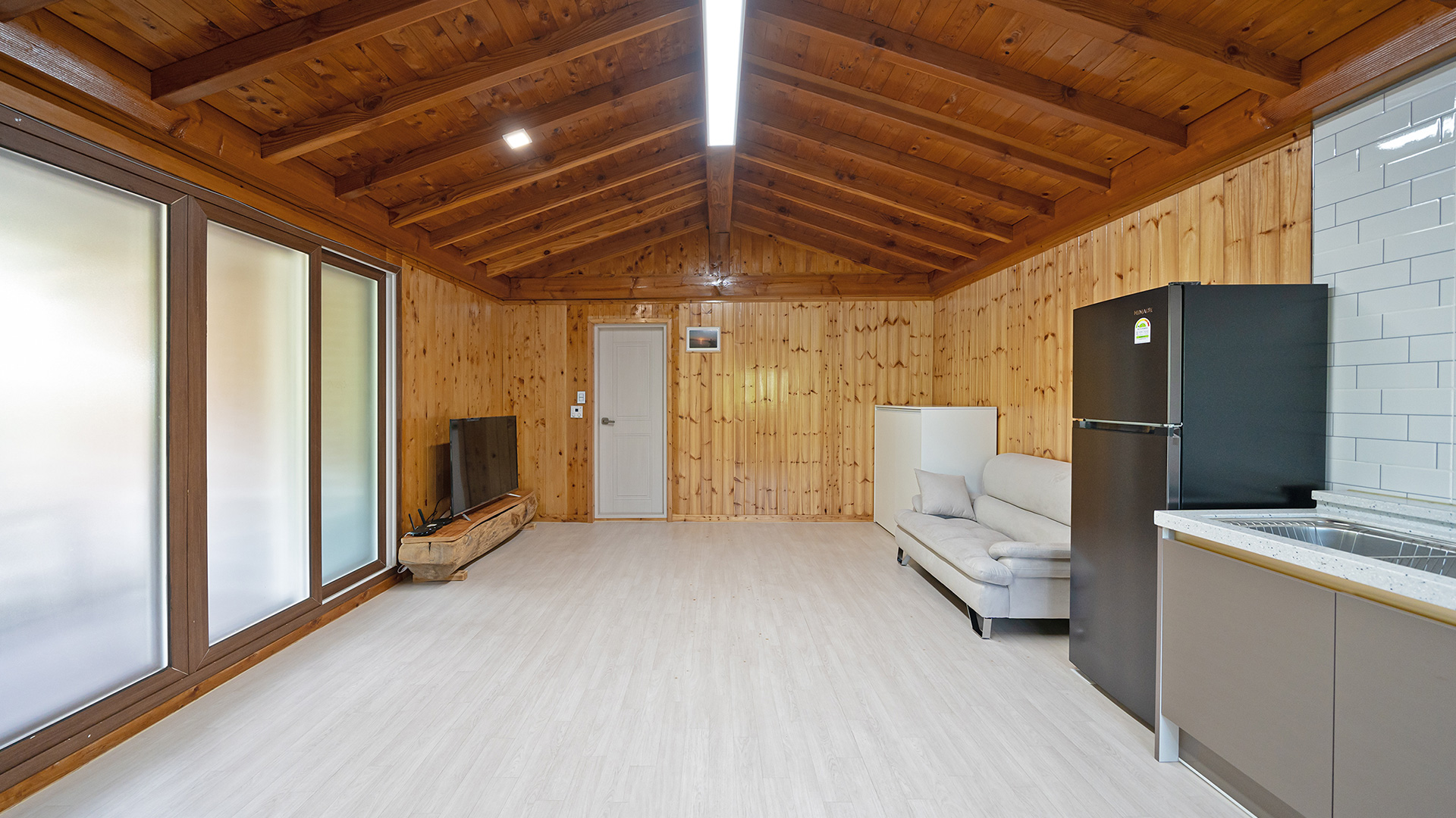 슬라이드 이미지3