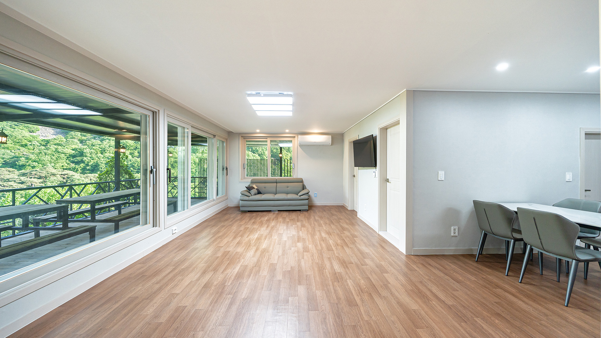 슬라이드 이미지1