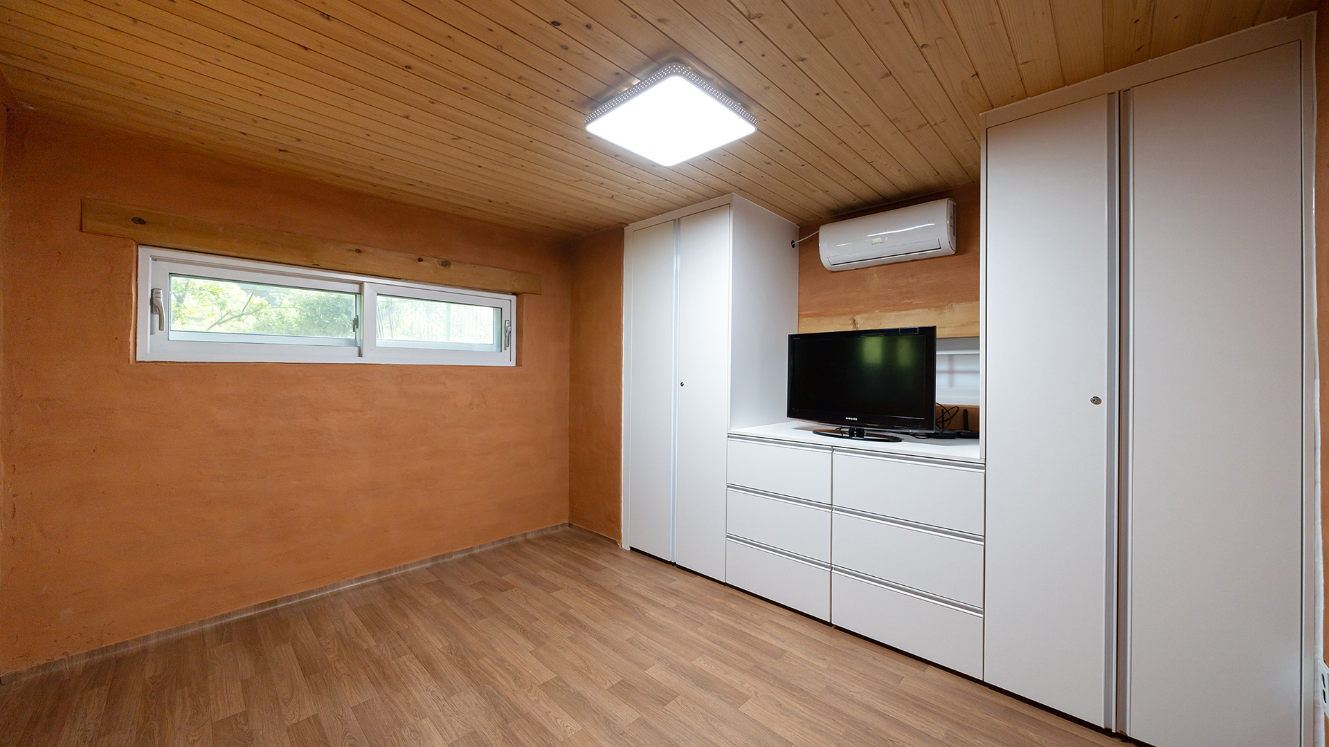 슬라이드 이미지8